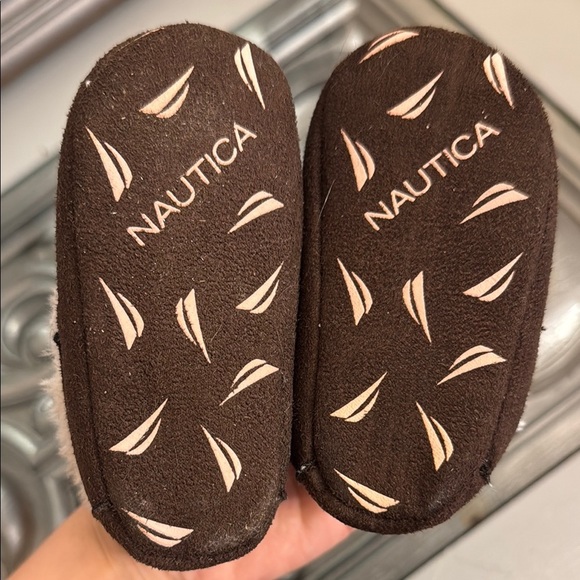 Nautica 4 Baby Mocassin Turtle Caye Cozy Brown Slippers with Faux Fur Lining - Picture 6 of 8
